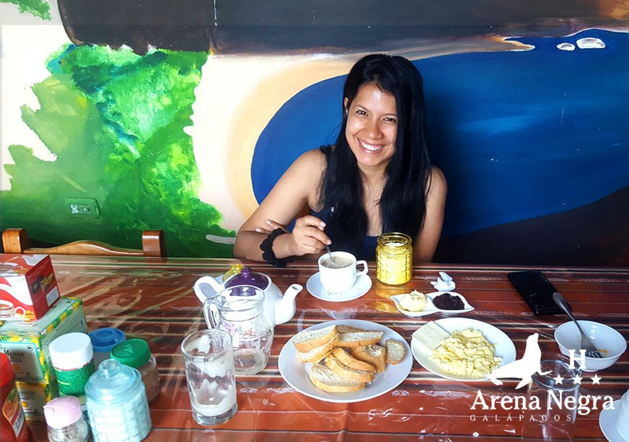 Hostal Arena Negra Puerto Ayora  Exterior foto